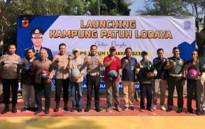 Melihat Kampung Patuh Lodaya, Apa Saja Isinya?