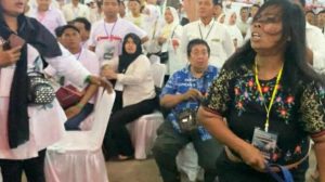 Perkara Hukum Roida Tampubolon hingga Lempar Sendal ke Presiden Jokowi