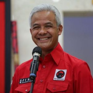 Puan Umumkan Calon Cawapres Ganjar Pranowo Puan Umumkan Calon Cawapres Ganjar Pranowo