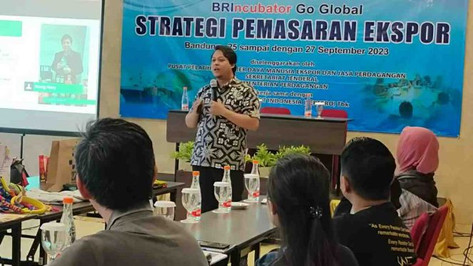 
					Kolaborasi BRI dan Kemendag, UMKM Bandung Raya Dilatih Tembus Pasar Ekspor