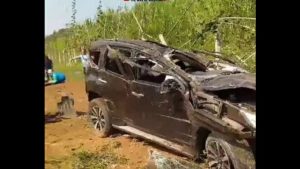 Kecelakaan di Tol Bocimi Cigombong, Mobil MPV Terbang ke Perkebunan Kecelakaan di Tol Bocimi Cigombong, Mobil MPV Terbang ke Perkebunan