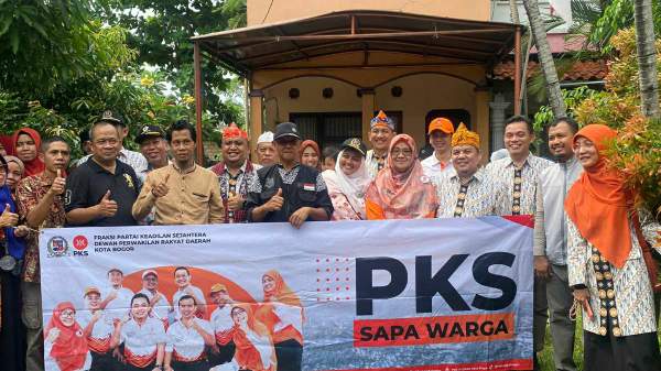 
					PKS Sapa Warga di Kampung Batik Cibuluh Bogor