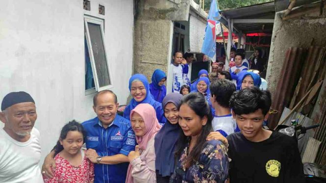 
					Caleg DPRD Kota Bogor dari Partai Demokrat Naviri Priliarahma Sapa Warga Ciwaringin