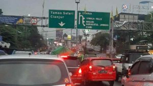 Malam Tahun Baru Jalur Puncak Bogor Ditutup