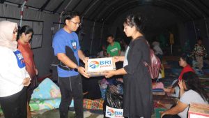 BRI Salurkan Bantuan Bagi Korban Bencana Gempa Sumedang