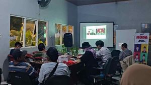 OPINI Catatan Usai Nobar Debat Pamungkas OPINI: Catatan Usai Nobar Debat Pamungkas