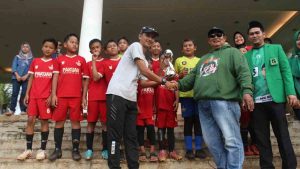 Pasca Lebaran Camry Kembali Gulirkan Liga Oplos 2024 Pasca Lebaran Camry Kembali Gulirkan Liga Oplos 2024