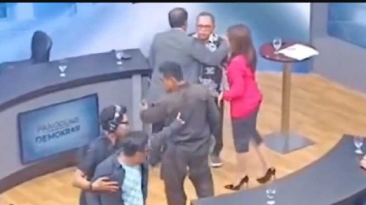 Panas! Adu Mulut  Deddy Sitorus Vs Noel Hampir Adu Jotos di Acara TV