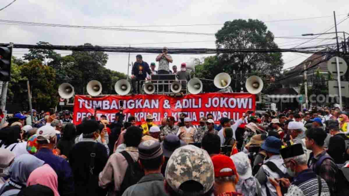 Demo KPU, Dipimpin Mantan Danjen Kopassus Soenarko 