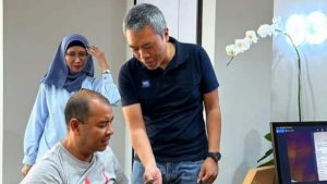 Pastikan Layanan Perbankan Berjalan Optimal, Direktur BRI Tinjau Langsung Operasional Layanan Libur Lebaran Pastikan Layanan Perbankan Berjalan Optimal, Direktur BRI Tinjau Langsung Operasional Layanan Libur Lebaran