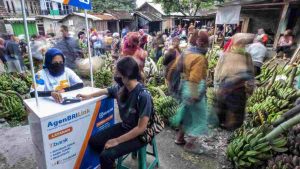 kredit ultra mikro BRI Cerita Penjual Ayam Kampung Terbantu Keberadaan Kredit Ultra Mikro Yang Disalurkan AgenBRILink