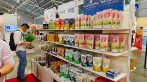 Dukung UMKM Go Global, BRI Berangkatkan 8 UMKM untuk Ikuti Pameran FHA Food & Beverage 2024 di Singapore Dukung UMKM Go Global, BRI Berangkatkan 8 UMKM untuk Ikuti Pameran FHA Food & Beverage 2024 di Singapore