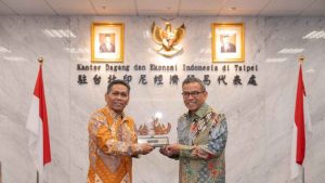 Perkuat Kerjasama dengan Kantor Dagang dan Ekonomi Indonesia di Taipei, BRI Taipei Berikan Layanan Penyetoran PNBP Langsung ke Kas Negara Perkuat Kerjasama dengan Kantor Dagang dan Ekonomi Indonesia di Taipei, BRI Taipei Berikan Layanan Penyetoran PNBP Langsung ke Kas Negara