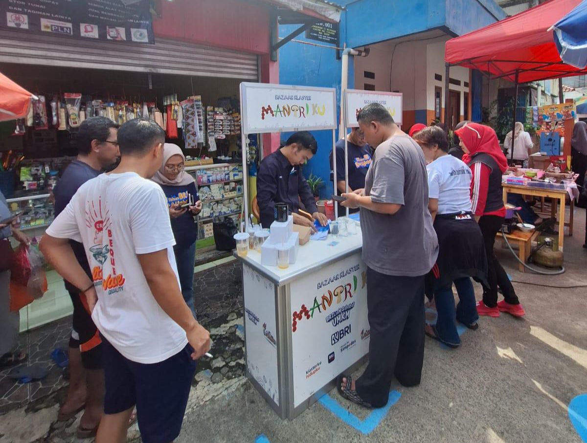 BRI Unit Cibinong Supervisi Branch Office Cibinong Gelar Edukasi Digitalisasi Perbankan untuk UMKM