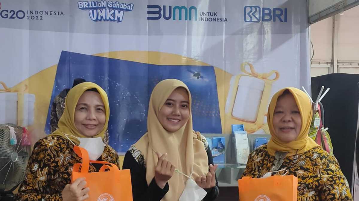 Manfaatkan KUR BRI, Zialova Batik Sukses Bertransformasi Jadi Produsen Fashion Lokal Favorit di Pekalongan