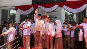 Rudy Susmanto-Jaro Ade Resmi Daftar KPU sebagai Calon Bupati Bogor 2024