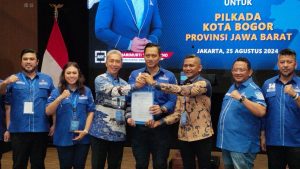 Pasangan Calon Walikota Bogor Dedie A Rachim - Jenal Mutaqin Terima Rekomendasi dari Partai Demokrat