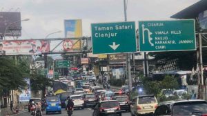 Pantesan Macet Parah, 230 Ribu Kendaraan Padati Kawasan Puncak