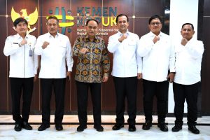 Kemenkop Bersama KemenTrans Siap Bersinergi Bangun Kemandirian Ekonomi Di Kawasan Transmigrasi Kemenkop Bersama KemenTrans Siap Bersinergi Bangun Kemandirian Ekonomi Di Kawasan Transmigrasi